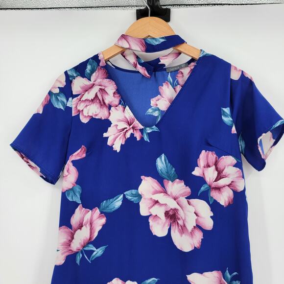 Soprano‎ Women's Floral Choker Neck Shift Dress Blue Size Medium - Picture 3 of 10